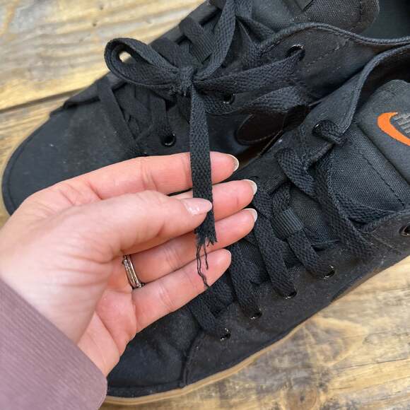 Nike Court Legacy Canvas 'Black Gum' Black Athletic Sneakers Size 10 EUC - Picture 7 of 7